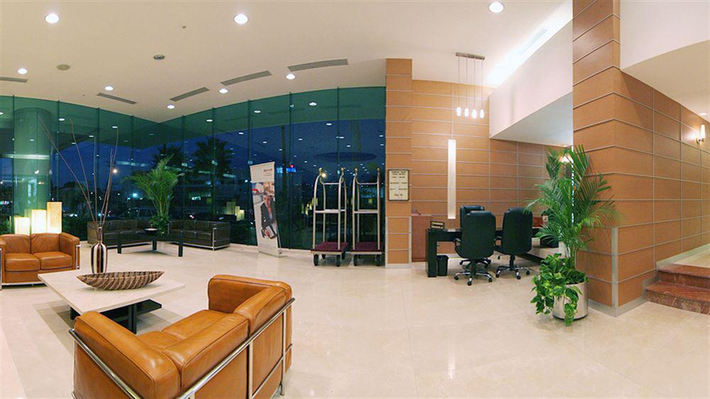 Marriott Tijuana Hotel Екстериор снимка